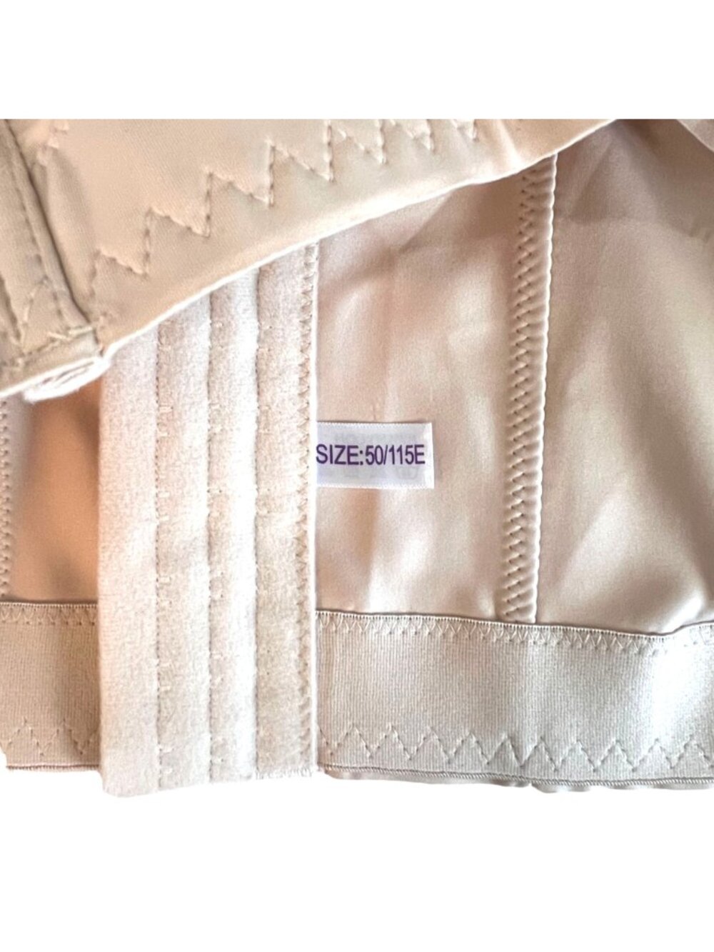 Back Smoothing Full Coverage Underwire Bra Beige Size 48-50E 8 Hook Closure New - Picture 4 of 9
